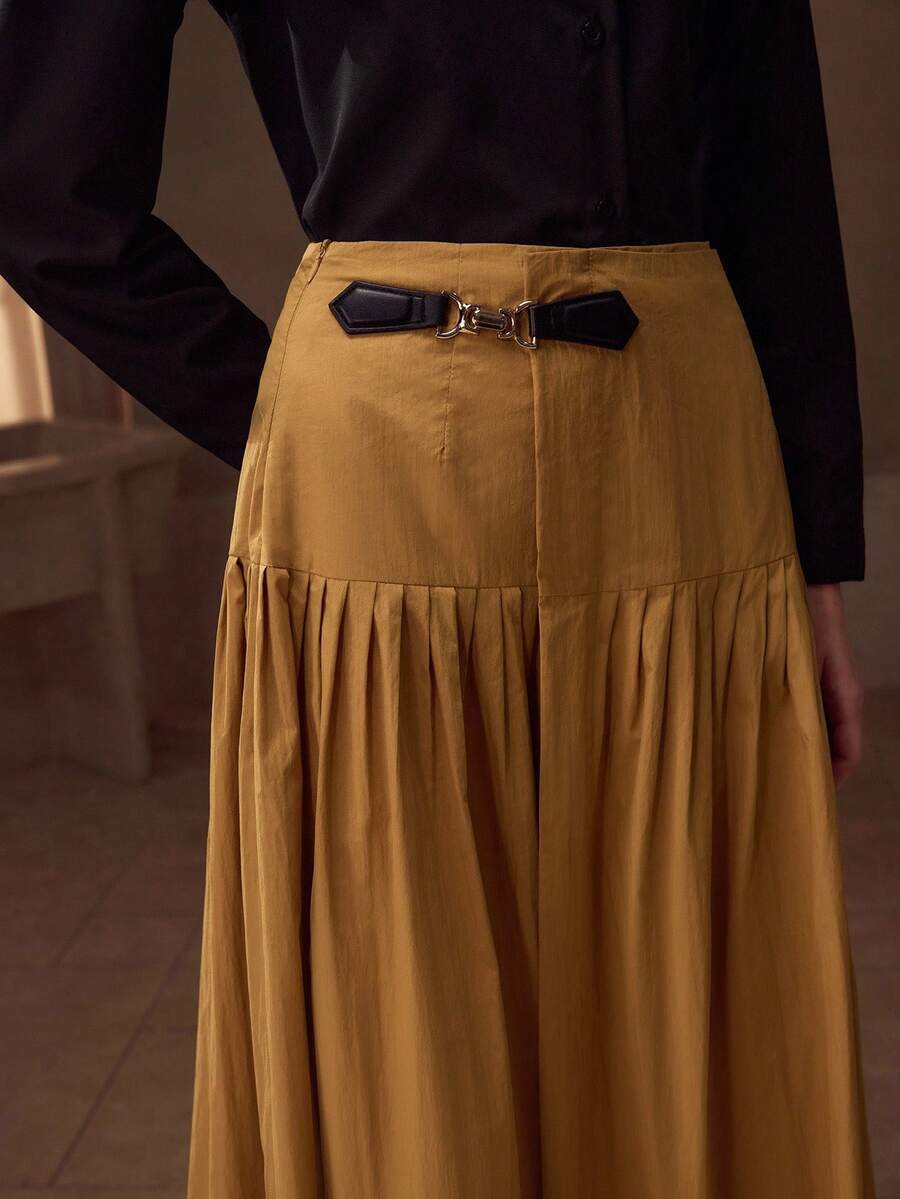 MOTF PREMIUM 纯色扣饰喇叭裙 - 黃色 - 查看 2