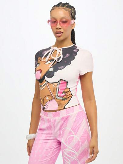 SUMWON WOMEN 复古风格图形印花锁孔短款上衣，带有心形图案，都市 Y2K 时尚娃娃插图休闲夏季美学