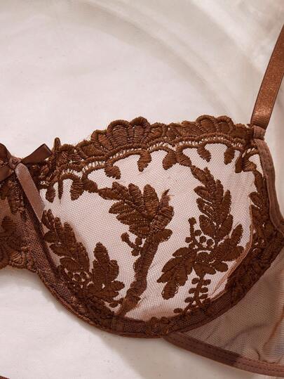 Esselle Verleidelijke Bloemen Geborduurde Mesh Lingerie Set, Kanten BH Slipje Going Out view 5