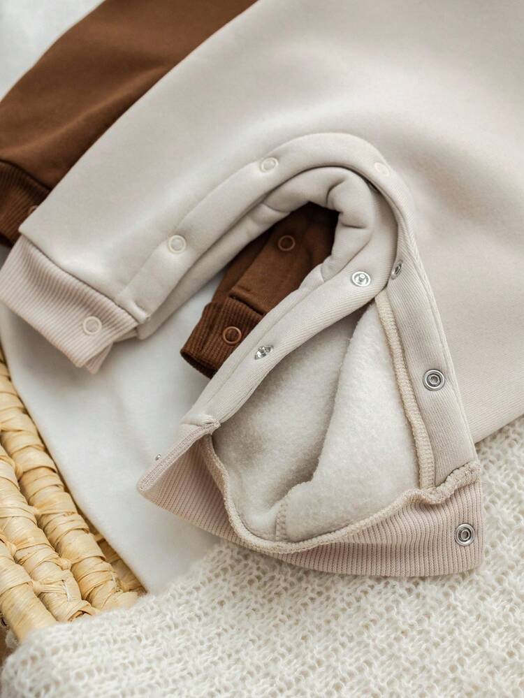 2件套新生儿卡通印花圆领长袖连体衣，摩卡色图案，男女宝宝通用连体衣，中性婴儿服装，男女宝宝小熊连体衣，秋冬季 - 彩色 - 查看 8