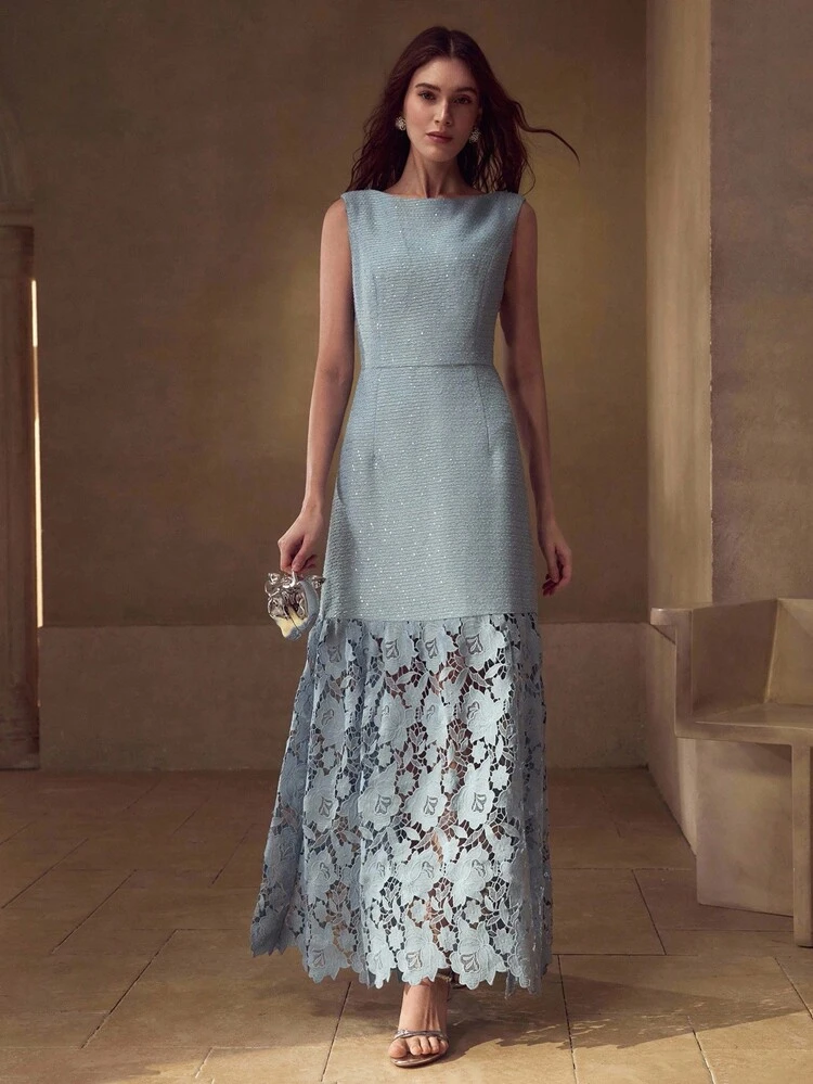 Abito lungo senza maniche con pannelli in pizzo guipure e tweed con paillettes