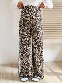 SHEIN Autumn And Winter Maternity Leopard Print Elastic Waist Casual Side Stripe Pants Maternity Cheetah Print Pants Maternity Two Piece Sets Leopard Print Maternity Pants Maternity Clothes Two Piece Suits Maternity Leopard Print Pants - Khaki - View 7