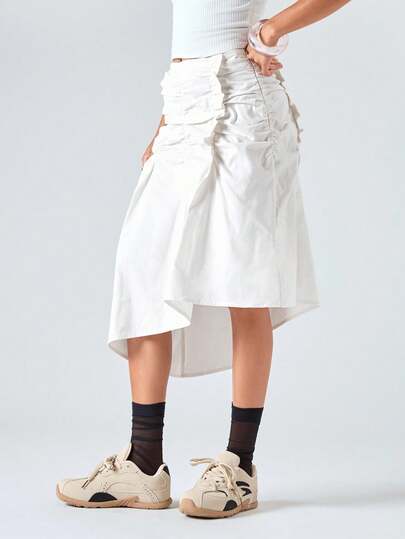 LYSMO تنورة وسط مطوية غير متماثلة من قماش قميص أبيض - وصول جديد ربيع/صيف 2025