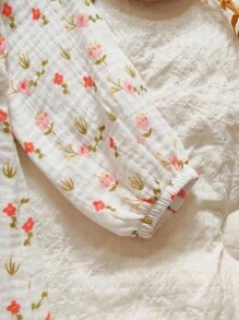 SHEIN Baby Girls' Ditsy Floral Jumpsuit, Soft Fabric, Comfortable, Long Sleeve, Suitable For Spring/Autumn, Cute Countryside Style - Multicolor - View 7