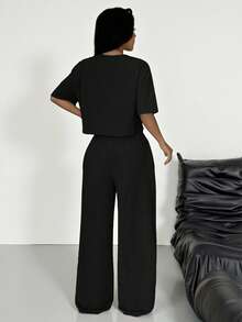 SHEIN EZwear 2件組女款休閒街頭風黑色針織T恤與抽繩長褲套裝，舒適舒適健身夏季機場居家休閒 - 黑色 - 查看 2