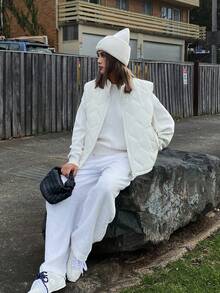 DAZY Women's Quilted Sleeveless Padded Coat With Stand Collar, Autumn/Winter Jacket Vest Vacation - White - View 3