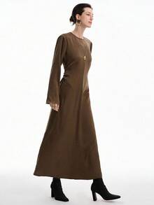 Aalyst Vestido Longo Plissado de Cintura em Cetim Minimalista e Elegante, Decote Redondo, Casual para Reuniões e Feriados, Outono/Inverno