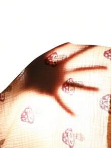 SHEIN 男婴休闲蘑菇印花背心和短裤套装 - 棕色 - 查看 8