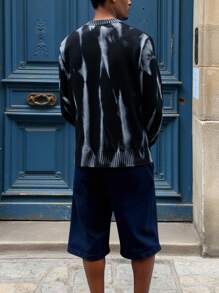 Manfinity EMRG Herren lässiger Pullover mit Crew-Ausschnitt, Kontraststickerei und Langarm für den Alltag - Schwarz - Übersicht 2