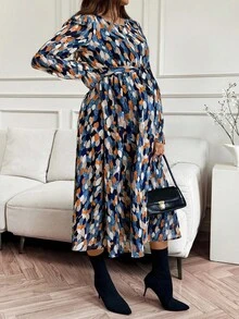 SHEIN Maternity Leaf Print Round Neck Ruffle Sleeve Elegant Dress  Fall   Maternity  Dress - Multicolor - View 5
