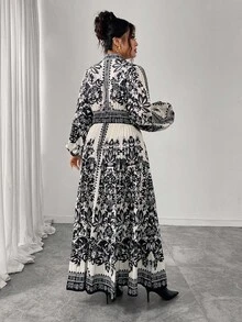 Elenzga فستان طويل مطوي واسع للنساء كبيرات الحجم، باللونين الأسود والمشمشي، بياقة دائرية، خصر مشدود، مخفف للحجم، بأكمام طويلة، بطبعة البيزلي، مناسب لحفلات الشاي بعد الظهر والارتداء اليومي - متعدد الألوان - مشاهدة 2