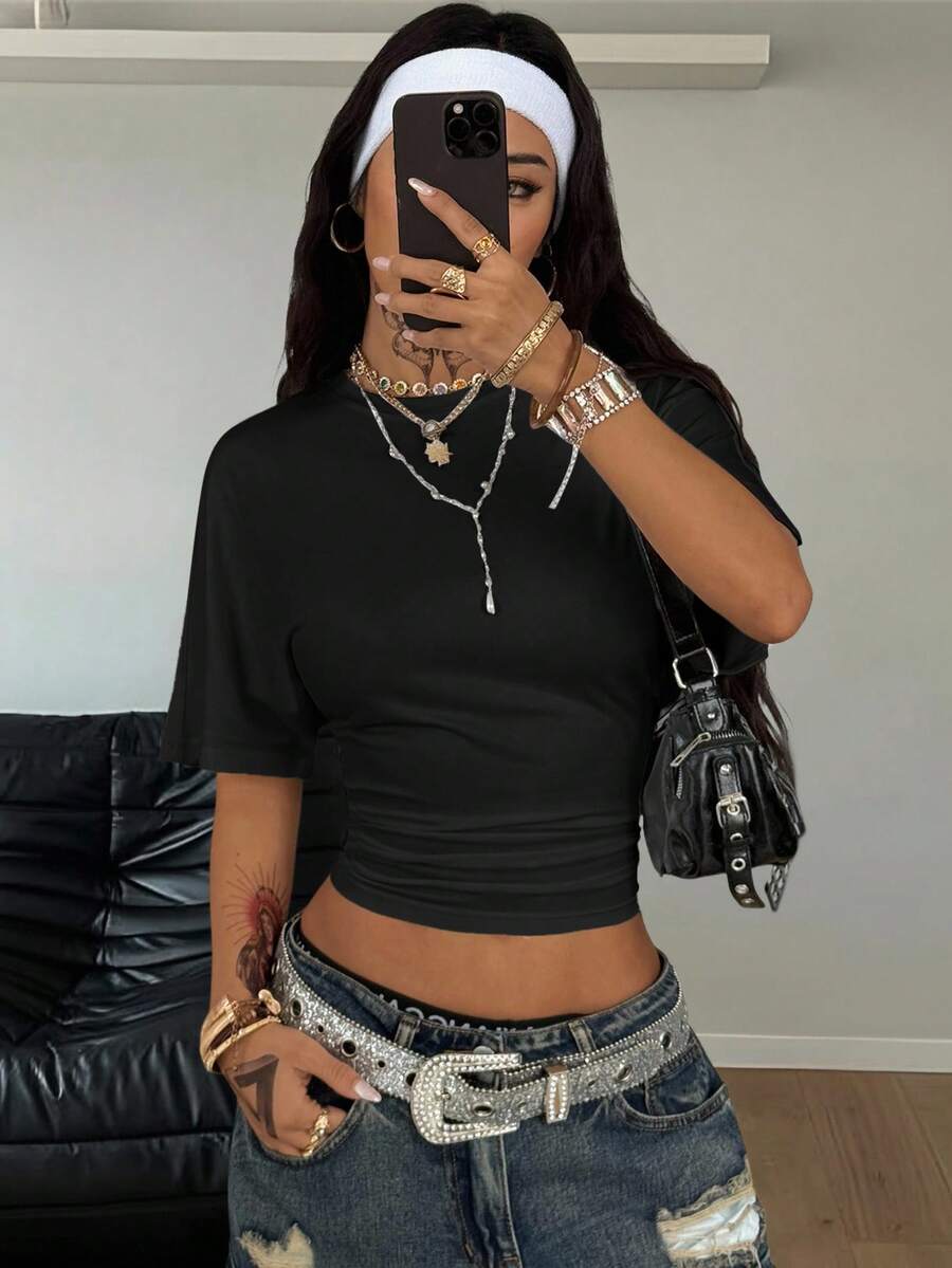 SHEIN Coolane Áo thun crop top nhún bèo màu trắng co giãn, rộng rãi, phong cách tối giản Y2K dành cho nữ mặc hàng ngày, thường ngày khi trở lại trường - màu đen - Xem 1