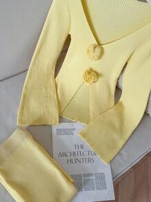 Modelyn Bộ 2 món đồ bó sát gợi cảm màu trơn, chân váy ôm sát họa tiết hoa và áo len cho mùa thu/đông - Màu vàng - Xem 3