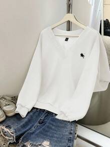 SHEIN EZwear 女式超大V领白色小马图案运动衫，秋冬休闲装 - 白色 - 查看 2