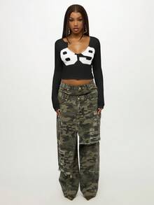 SUMWON WOMEN Áo crop top cổ tròn in hình mặt gấu trúc tay dài màu trắng tương phản, ôm sát, thời trang, phong cách thường ngày thu đông - màu đen - Xem 3