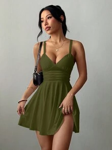 RiviMae 女式 V 领褶饰腰部 A 字形性感优雅细肩带短款针织连衣裙 - 軍綠色 - 查看 5