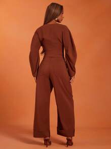 NYA SZN 长袖纽扣深V领露脐上衣，适合办公室、商务场合、商务休闲、早午餐、婚礼宾客、夏季、秋季、节日、嘉年华等场合穿着。 - 咖啡棕 - 查看 3