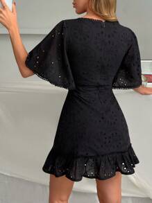 SHEIN Cottnline Váy ngắn thanh lịch tay bèo thêu cho nữ - màu đen - Xem 2