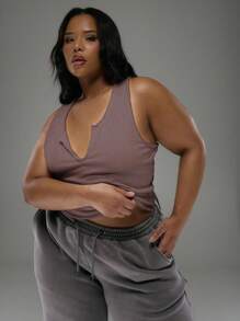 MUSERA 大码深V领吊带背心，适合日常、街头风、Y2K、2000年代风格、基础款、节日、派对、春夏休闲度假等场合。 - 紫紅色 - 查看 1