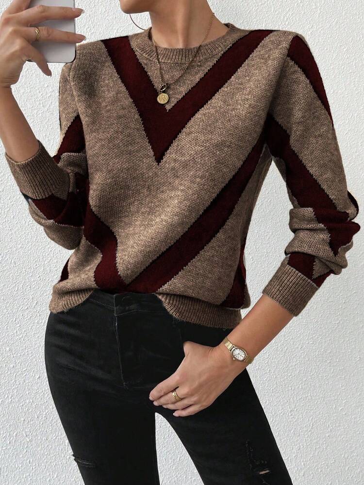 2024 Novo Lançamento de Outono/Inverno Suéter de Tricô Geométrico Listrado para Mulheres, Roupa de Outono, Suéter de Outono para Mulheres, Suéter Marrom, Suéter Listrado - Multicolorido - Visão 5