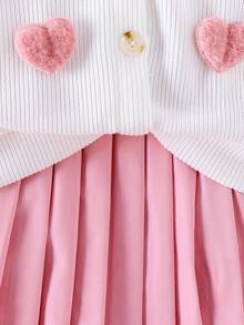 SHEIN Playful Pals Girls' Cute Casual Everyday Knit Cardigan Jacket, Pink Heart Design, Paired With Pink Skirt, 2 Pieces Outfit For Autumn Outdoor Wear Girls Heart Sweater Set Kids Pleated Skirt Sets Cherry Kids Outfit Cute Pink Clothes For Girls Pink Skirt Set For Girls Cherry Girls Clothes Elegant Set For Girls Skirt Fall Winter - White - View 3