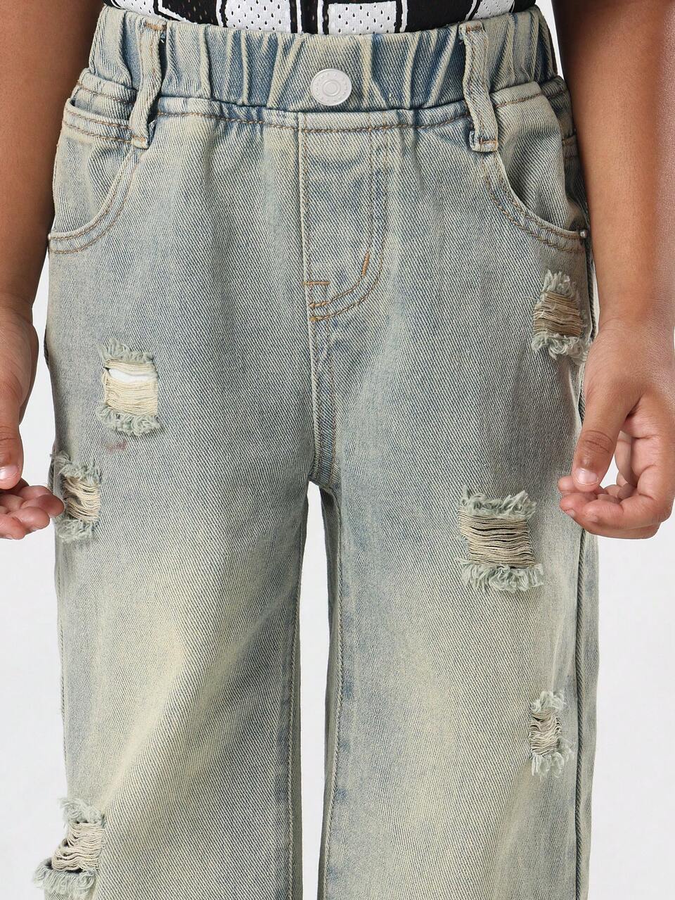 Oversized Distressed Wide Leg Jeans With Ripped Details