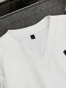 SHEIN EZwear 女式超大V领白色小马图案运动衫，秋冬休闲装 - 白色 - 查看 4