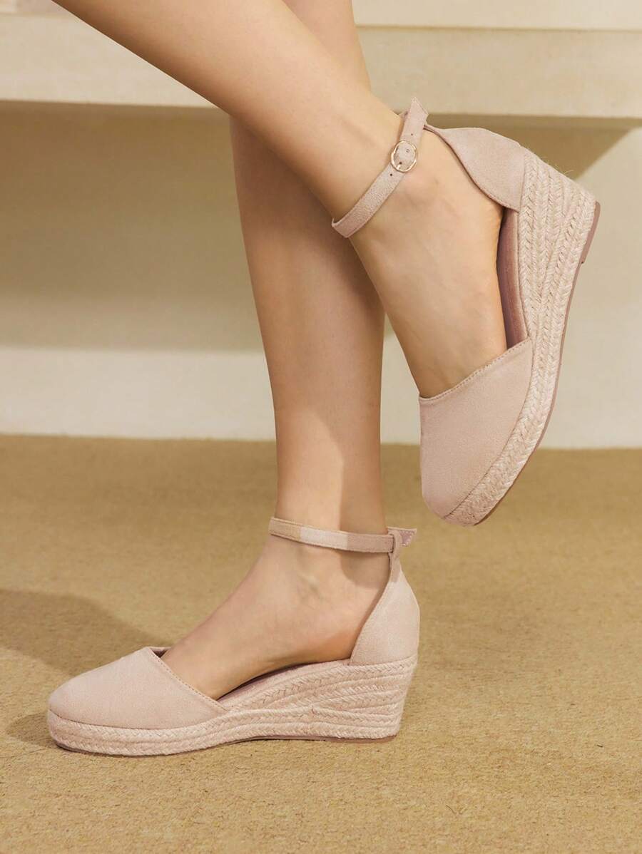 Styleloop Women's Bohemian Style Woven Wedge Sandals - Apricot - View 1