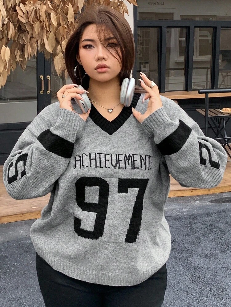 Dazy Plus Color Block V-Neck Jacquard Knit Loose Fit Long Sleeve Plus Size Pullover Sweater For Women, Autumn/Winter