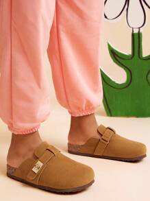 Mini mi #QuietLuxury Sepatu Bakiak Anak Minimalis Gold Locker dengan Alas Kaki Gabus Warna Cokelat Tua – Desain yang Menyenangkan, Dukungan Lengkungan Kaki & Gaya yang Cocok untuk Pantai dan Taman - Coklat - View 6
