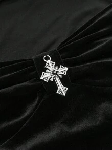 ROMWE Áo thun tay loe họa tiết thánh giá Gothic dành cho nữ, Halloween - màu đen - Xem 3