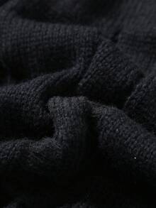 Manfinity EMRG 男士纯色圆领长袖做旧休闲宽松针织衫，秋冬款