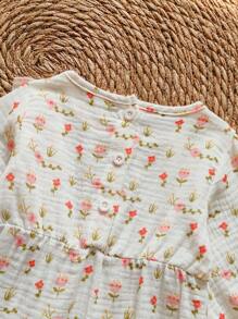 SHEIN Baby Girls' Ditsy Floral Jumpsuit, Soft Fabric, Comfortable, Long Sleeve, Suitable For Spring/Autumn, Cute Countryside Style - Multicolor - View 5