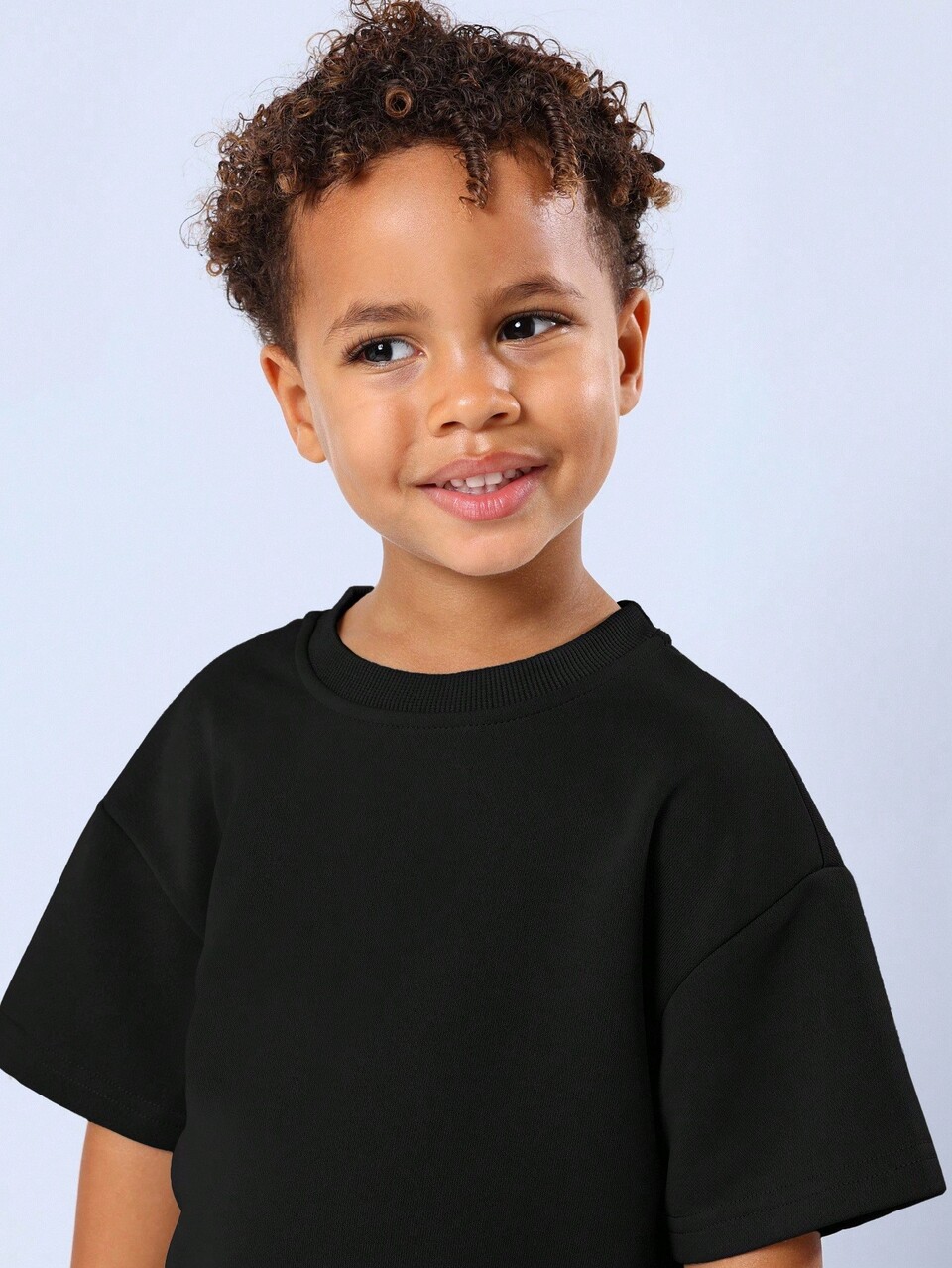 Comfortable T-Shirt And Shorts Co-Ord With Logo Print