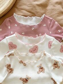 SHEIN LMoss Kids LMoss  6pcs Baby Girl Cute Cartoon Bear & Floral Print Ruffle Trim Round Neck Short Sleeve Top And Pants Casual Comfy Knit Pajama Set Graphic Teddy Bear Baby Clothes Baby Girl Pajama Set Heart Print Baby Pajamas Baby Girl Clothes Set Newborn Baby Girl Clothes - Multicolor - View 4