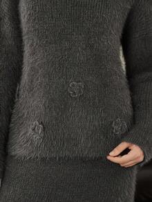 Uhlyne - Damen Frühling, Herbst, Winter Minimalistischer Vintage High-End Eleganter Pendler Lässig Old Money Stil Täglicher Feiertag Flauschiger Fake-Nerz 3D Blume Neutrale Farbe Rundhals Pullover kombiniert mit geradem Midi-Rock, Damen 2 Stücke Pullover Set, Grau