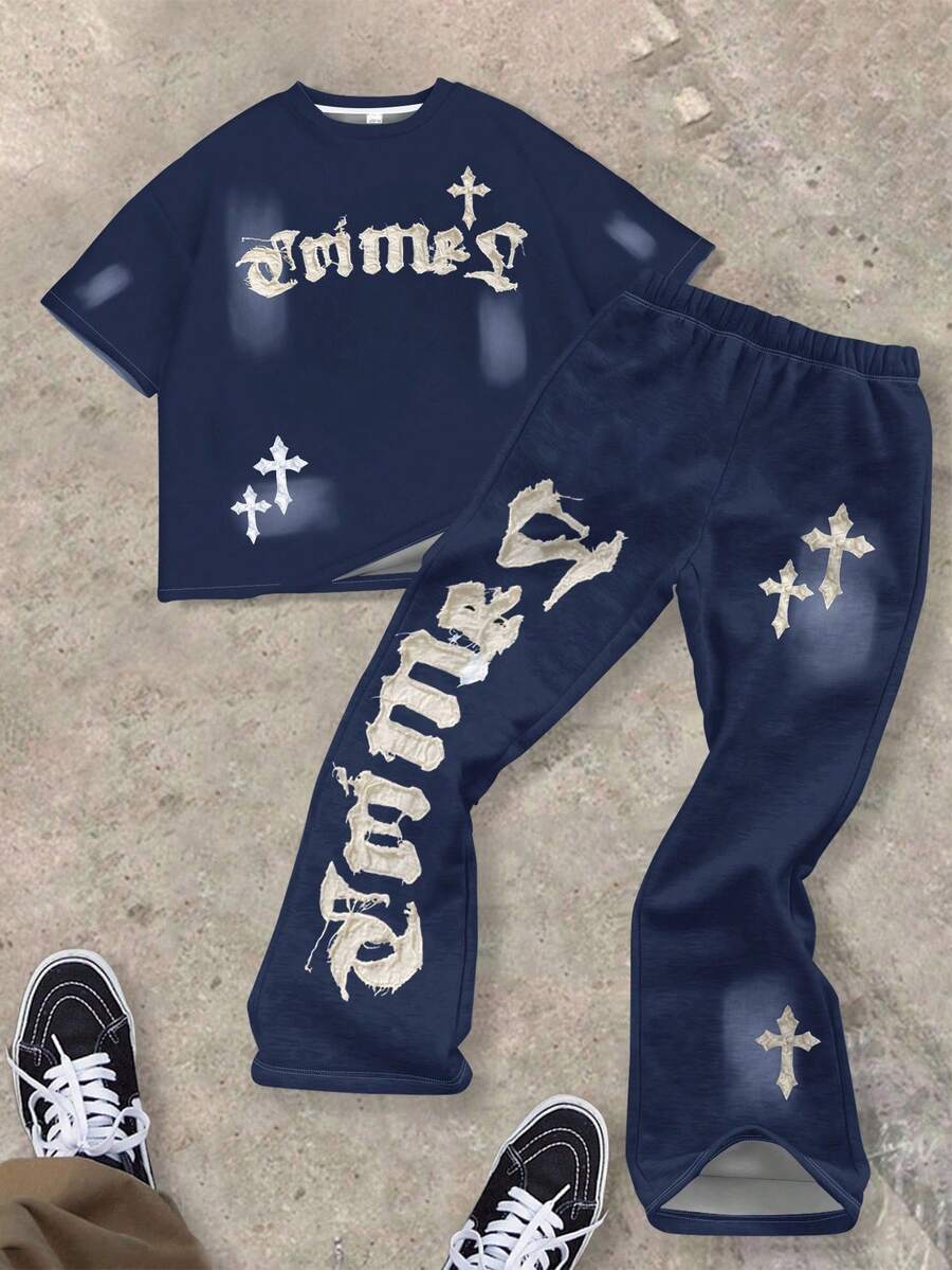 SHEIN 2 件套青少年男童休闲圆领短袖印花 T 恤和经典喇叭运动裤,适合春夏季 - 彩色 - 查看 1