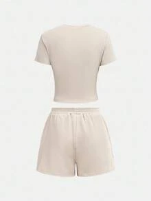 SHEIN Teen Girls Casual And Simple Basic Spring And Summer Round Neck Short-Sleeved Milano Cropped T-Shirt + Quarter Pants Sweatpants Blue Textured Fabric Two Pieces Set - Apricot - View 2