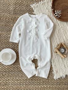 SHEIN Baju Terusan Bayi Perempuan Lucu Warna Putih Bergaris dengan Hiasan Pita, Lengan Panjang, Musim Gugur/Musim Dingin - Putih - View 1
