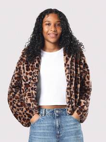 SUMWON Chaqueta de piel sintética con estampado de leopardo para adolescentes, abrigo cálido de peluche, prenda exterior con estampado animal, estilo corto y crop, pieza de moda para declaración, colección de otoño e invierno
