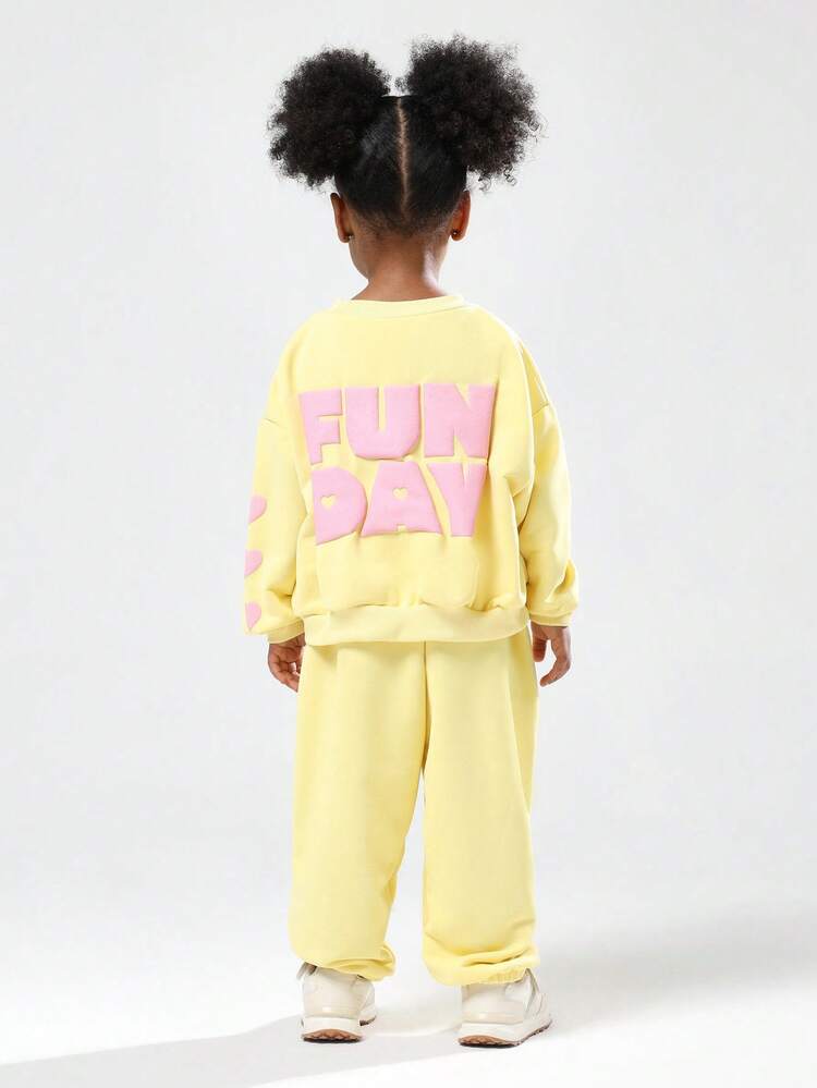 Oversized Sweatshirt And Joggers With Heart Print