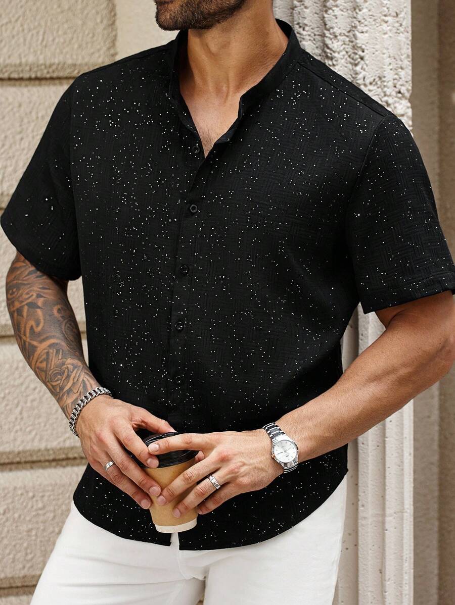 Manfinity Homme 夏季大码男士休闲前扣短袖衬衫 - 黑色 - 查看 1