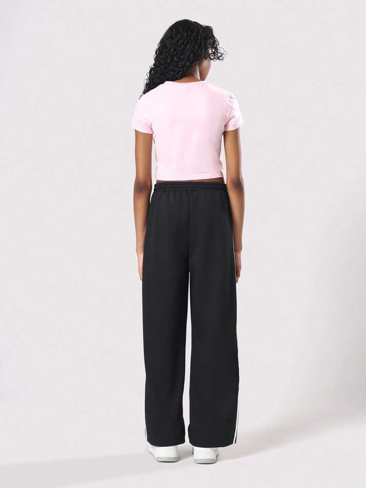 Cropped T-Shirt And Wide Leg Joggers With Side Stripes