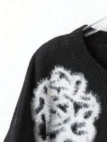 GlowEve CURVE 1pc Women Plus Size Minimalist Floral & Pearl Decor Crew Neck Long Sleeve Pullover Sweater, Suitable For Autumn/Winter Fall