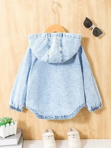 Kurtka z kapturem i długim rękawem dla chłopców w jasnoniebieskim, spranym denimie, dziecięca kurtka z materiału koszulowego, lekka, miękka i wygodna, odpowiednia do szkoły, na festiwale, na co dzień i do noszenia w domu/na zewnątrz