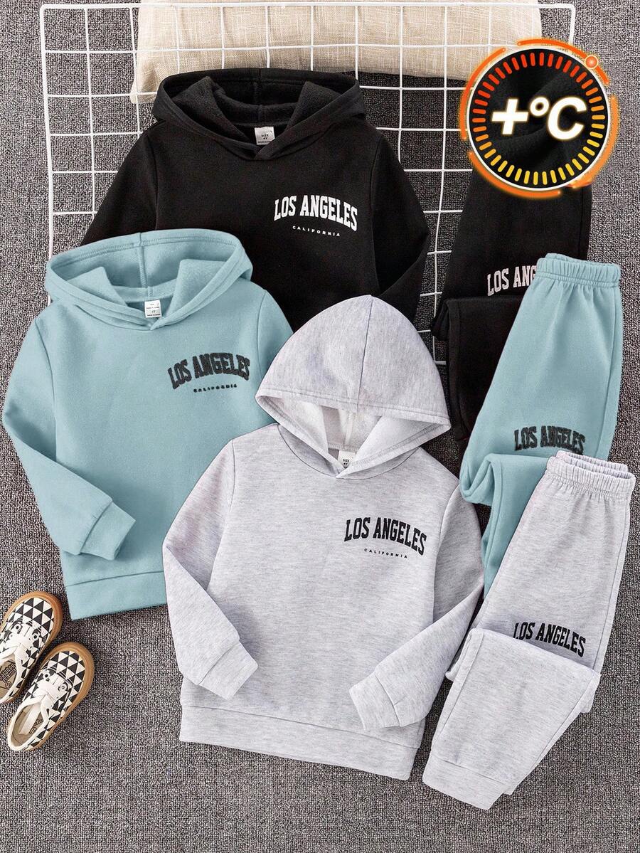 SHEIN 6 件儿童/青少年男童休闲字母印花连帽运动衫和宽松针织裤两件套,3 种颜色(红色、黑色、灰色),适合通勤、上学、日常休闲、旅行、运动、所有季节 - 淺藍色 - 查看 1