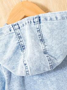 Kurtka z kapturem i długim rękawem dla chłopców w jasnoniebieskim, spranym denimie, dziecięca kurtka z materiału koszulowego, lekka, miękka i wygodna, odpowiednia do szkoły, na festiwale, na co dzień i do noszenia w domu/na zewnątrz