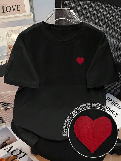 SHEIN 大码宽松心形刺绣女式 T 恤