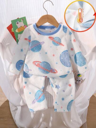 Pijama para bebés niños, conjunto de 2 piezas de top de manga larga y pantalones con estampado de planeta azul en franela, suave y cómodo, para otoño/invierno