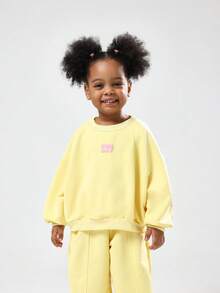 Bộ áo nỉ hai mảnh màu vàng SUMWON dành cho bé gái, kiểu dáng năng động, thích hợp mặc đi chơi mùa đông, thu, xuân, đi nghỉ mát. - Màu vàng - Xem 3